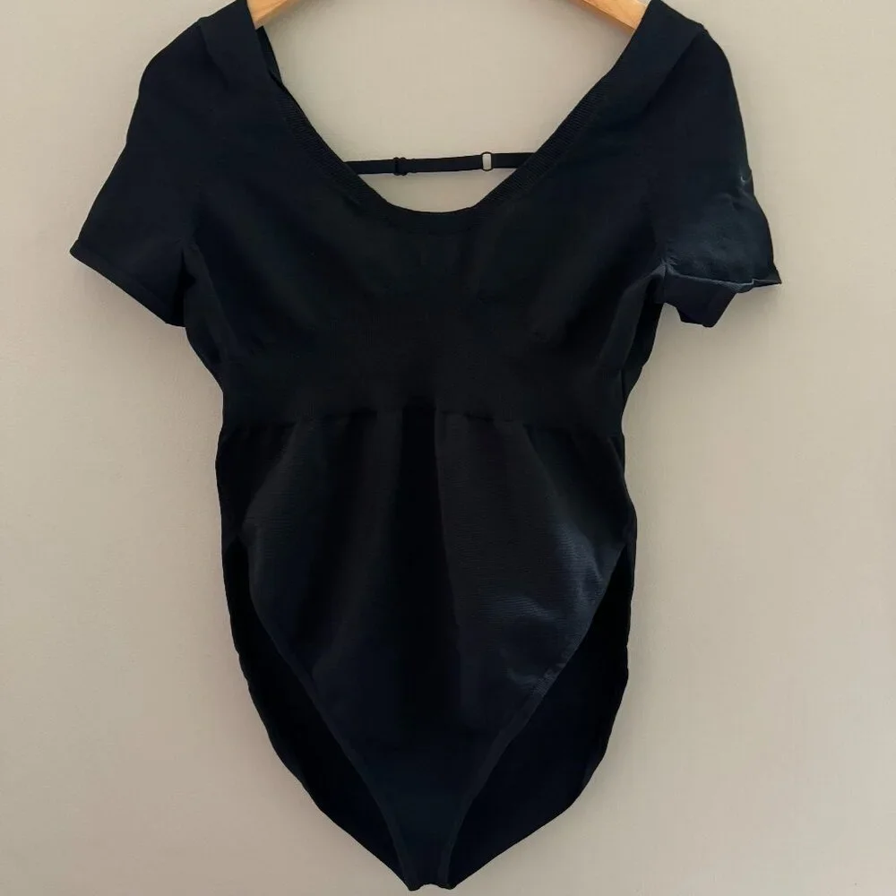 Nike Sportswear Chill Knit Sweater Body Suit L Black PJ Sleep FN4692-010 $90 NEW